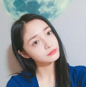 周洁琼可爱性感自拍照图片_6
