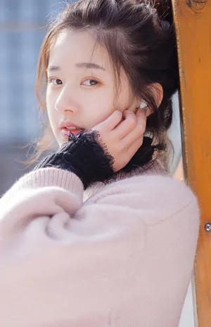 赵露思甜美写真图片_3