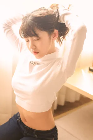 创造101赖美云性感写真图片_7