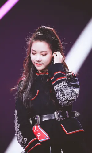 创造101张紫宁图片_3