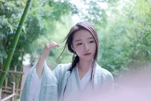 鹿小草高清图片_6