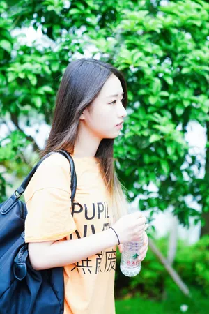 鹿小草《创造101》高清图片_4