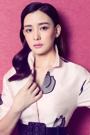 周奇奇性感复古风写真图片_3