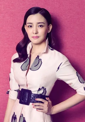周奇奇性感复古风写真图片_4
