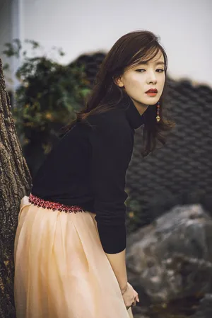 周奇奇优雅气质写真高清图片_5