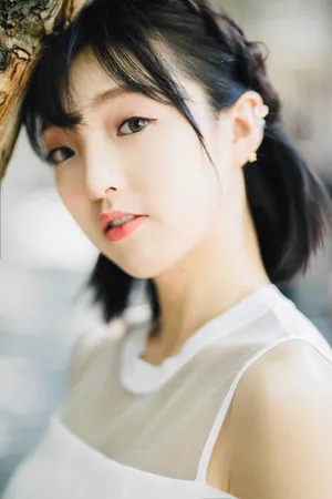 强东玥写真图片
