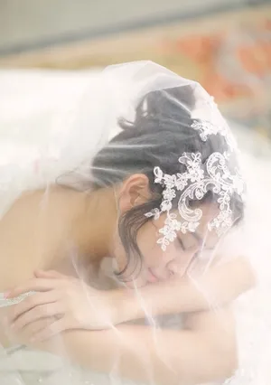 海铃唯美优雅婚纱写真图片_6