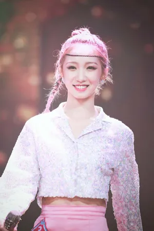 孟美岐创造101图片_2