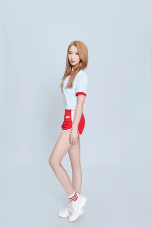 孟美岐《创造101》海报图片_4