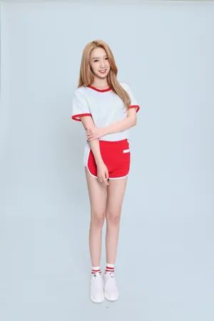 孟美岐《创造101》海报图片_5