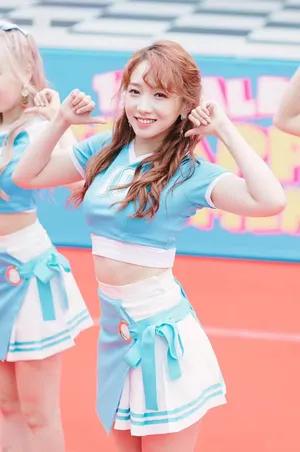 孟美岐图片_4