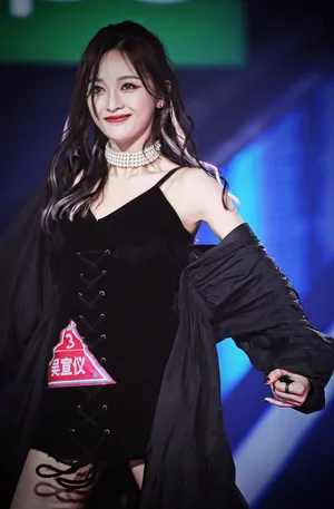 吴宣仪《创造101》高清图片_4