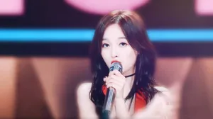 吴宣仪《创造101》性感图片