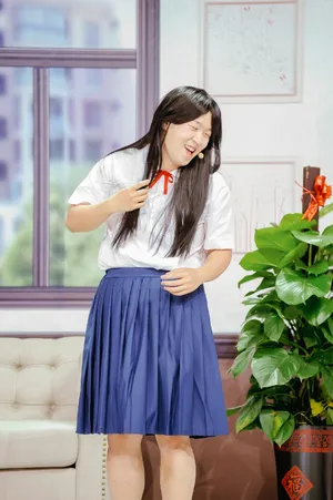 湖南卫视主持人杜海涛女装恶搞图片_2