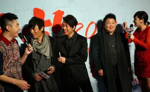 缪杰张嘉倪杜海涛助阵怒放首映礼王啸坤杜海涛激吻_13