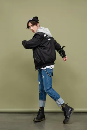 X玖少年团赵雷图片_6