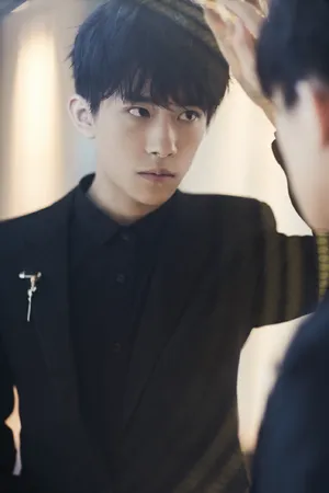 tfboys易烊千玺帅气高清图片