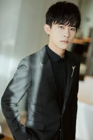 tfboys易烊千玺帅气高清图片_2
