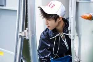 TFBOYS王俊凯棒球写真图片_8