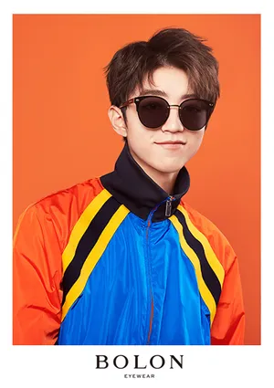tfboys王俊凯眼镜品牌代言帅气写真图片_4