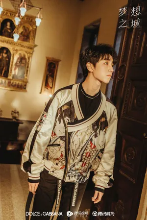 tfboys王俊凯《梦想之城》首套造型写真图片_2