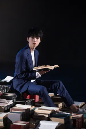 tfboys王俊凯温润儒雅广告花絮写真图片_2