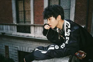tfboys王俊凯精致帅气品牌代言写真图片