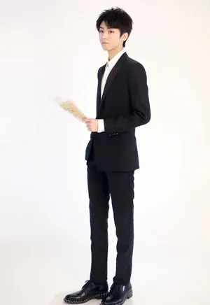 TFBOYS王俊凯《信中国》高清图片_2
