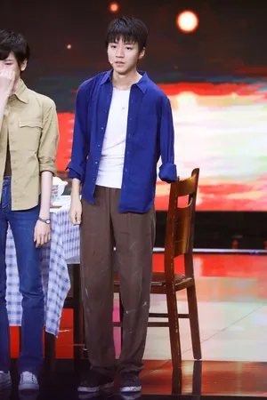 王俊凯《演员的诞生》舞台写真图片
