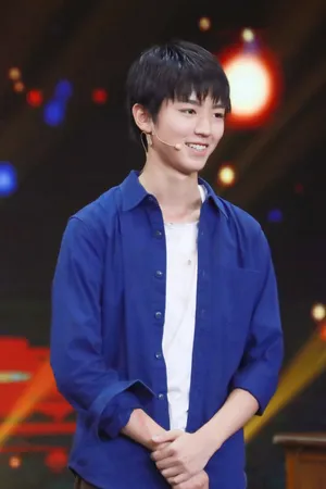 王俊凯《演员的诞生》舞台写真图片_2