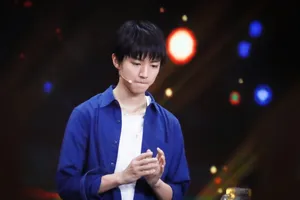 王俊凯《演员的诞生》舞台写真图片_3