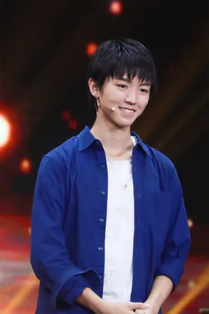 王俊凯《演员的诞生》舞台写真图片_5
