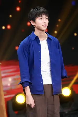 王俊凯《演员的诞生》舞台写真图片_8