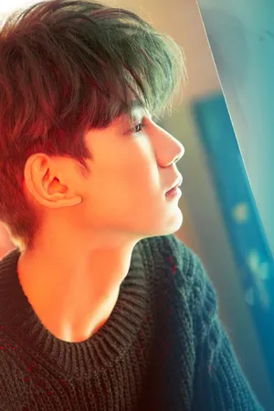 tfboys王源百变帅气写真图片_5