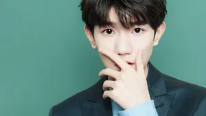 tfboys王源时尚帅气图片_4