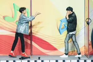 王源高清帅气综艺图片_2