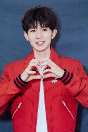 tfboys王源帅气写真高清图片