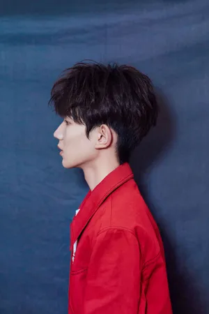 tfboys王源帅气写真高清图片_5