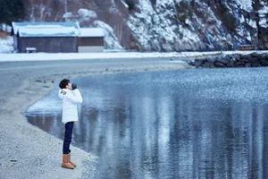 冰雪大使王源挪威雪地儒雅帅气写真图片_1