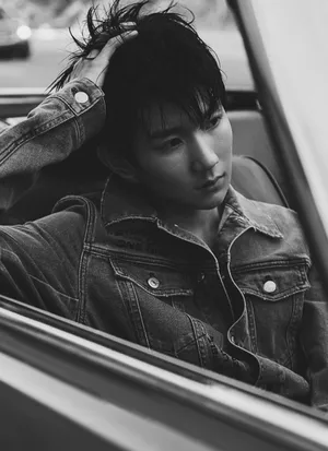 王源最新超帅时尚杂志写真封面大片_5