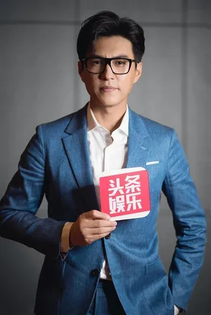 靳东优雅绅士图片_1