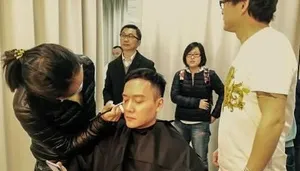 冯绍峰2015年生活照合辑韩寒崔永元时常来访_17