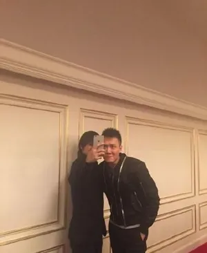 冯绍峰2015年生活照合辑韩寒崔永元时常来访_18
