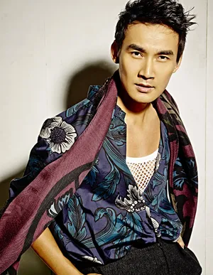张铎化身花样型男帅气写真图片_3