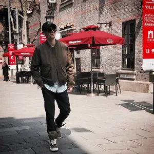 朱亚文图片：雅痞风写真男人味十足_5