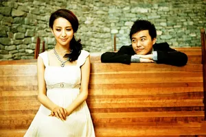 陈思成佟丽娅唯美婚纱照图片_4