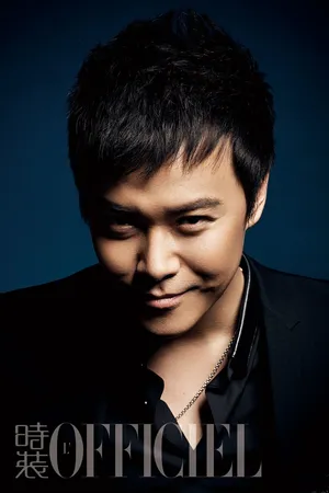 陈思成《时装Officiel》杂志封面图片_8