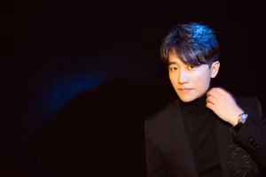 黄轩图片：最佳年度时尚先生帅气图片_9