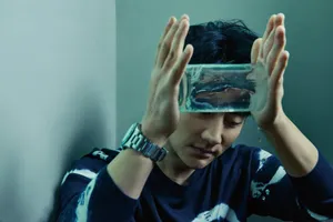 黄轩杂志图片：雅痞帅气的质感大片