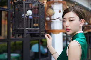 薛之谦前妻高磊鑫图片_6